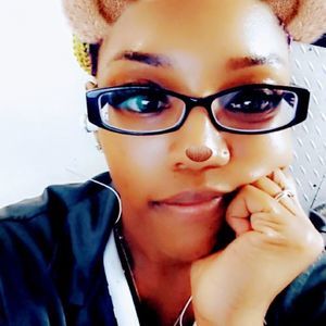 Meet your Posher, Charnique